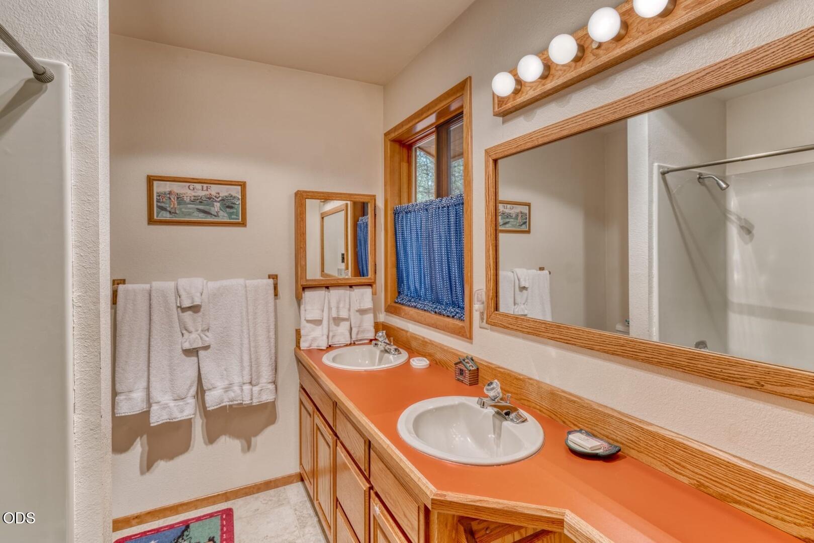 13441 Triflorium Black Butte Ranch, OR 97759 - Photo 17 of 40 Gallery Image 17