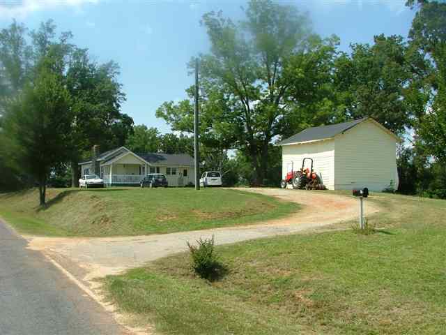834 Horseshoe Road Honea Path, SC 29654 - Photo 1 of 14 Gallery Image 1