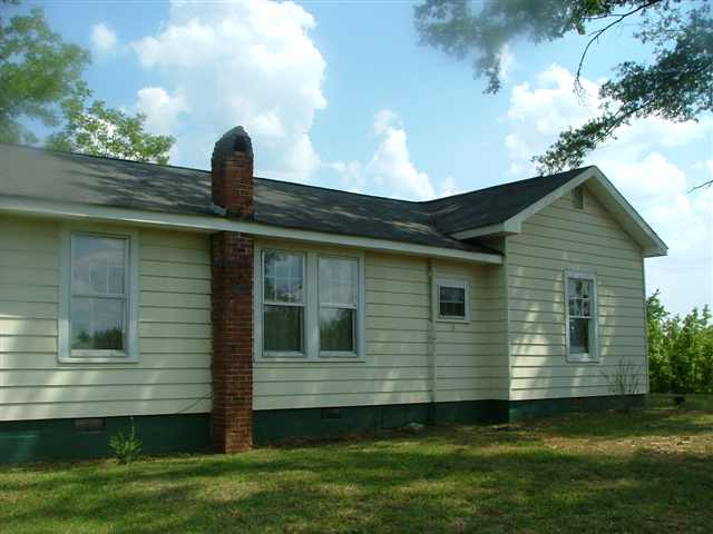 834 Horseshoe Road Honea Path, SC 29654 - Photo 3 of 14 Gallery Image 3