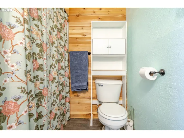 $319,000 | 40352 Holley Heights Loop, Sweet Home, OR 97386