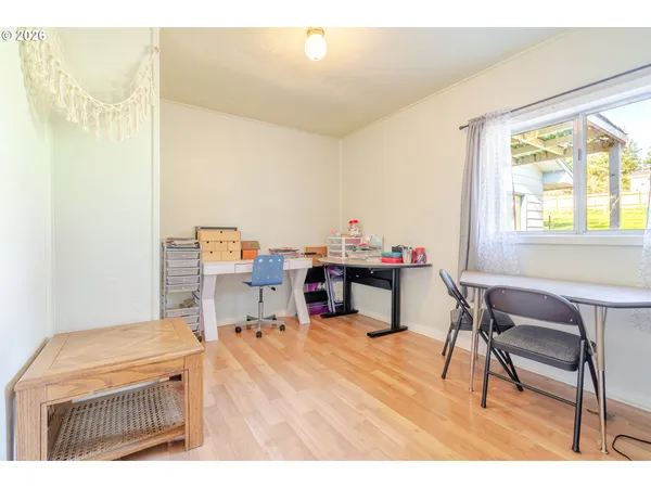 $319,000 | 40352 Holley Heights Loop, Sweet Home, OR 97386