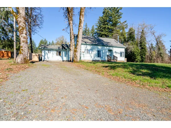 $319,000 | 40352 Holley Heights Loop, Sweet Home, OR 97386