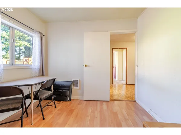 $319,000 | 40352 Holley Heights Loop, Sweet Home, OR 97386