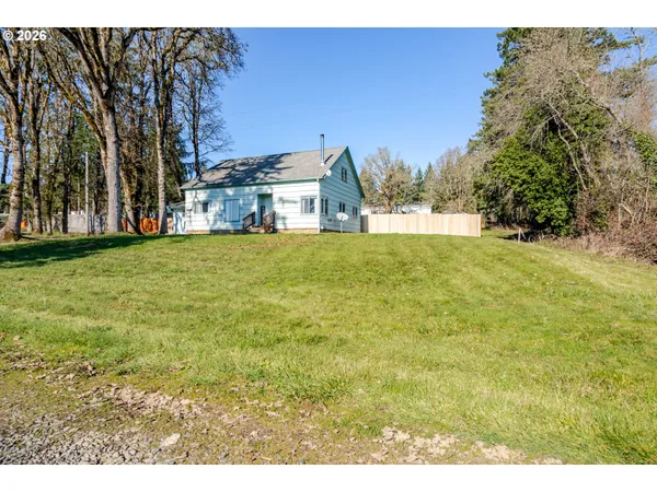 $319,000 | 40352 Holley Heights Loop, Sweet Home, OR 97386