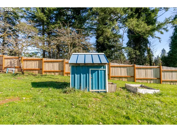 $319,000 | 40352 Holley Heights Loop, Sweet Home, OR 97386