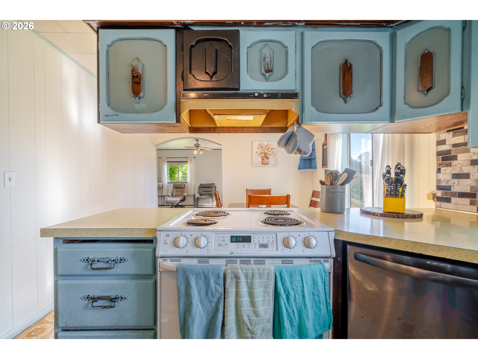 40352 Holley Heights Loop Sweet Home, OR 97386 - Photo 9 of 48