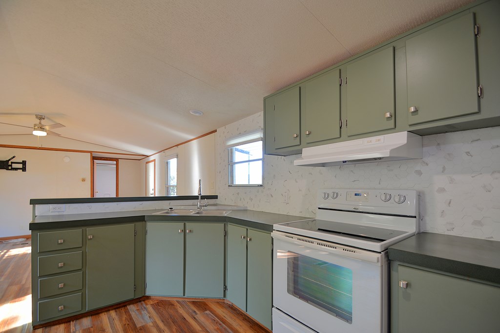 110 Garner Road Kerrville, TX 78028 - Photo 12 of 35 Gallery Image 12