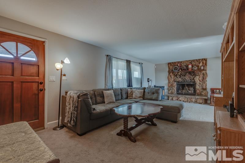 11800 Deodar Way Reno, NV 89506 - Photo 4 of 22 Photo 4