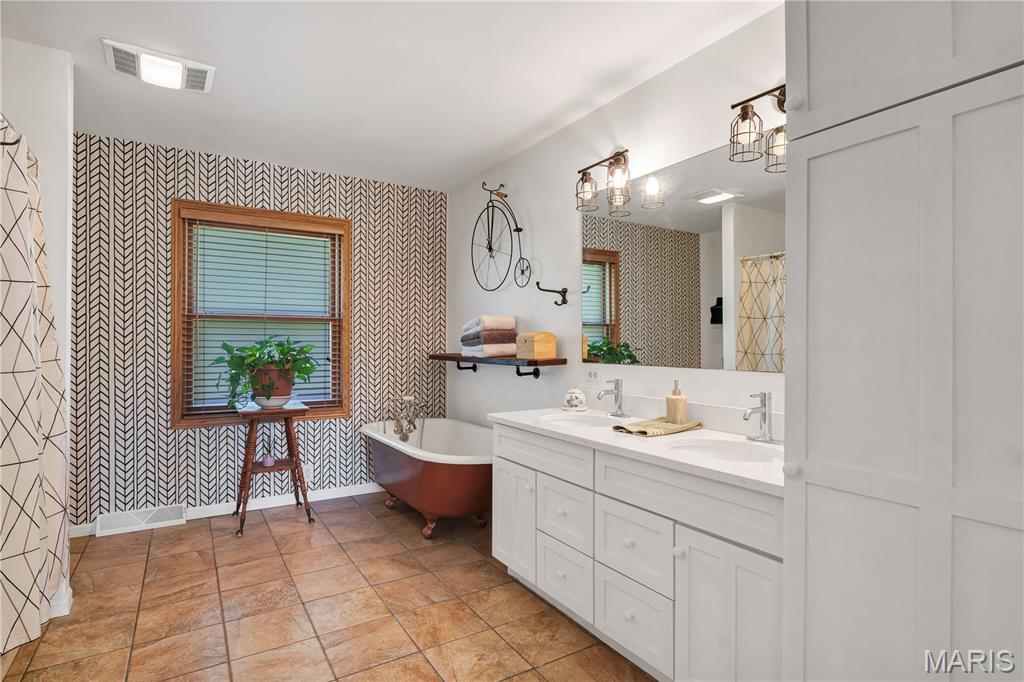 159 Strack Farm Lane Troy, MO 63379 - Photo 17 of 48