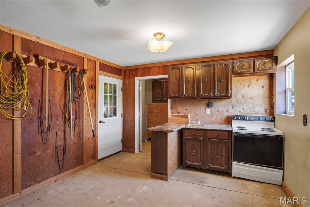 159 Strack Farm Lane Troy, MO 63379 - Photo 36 of 48