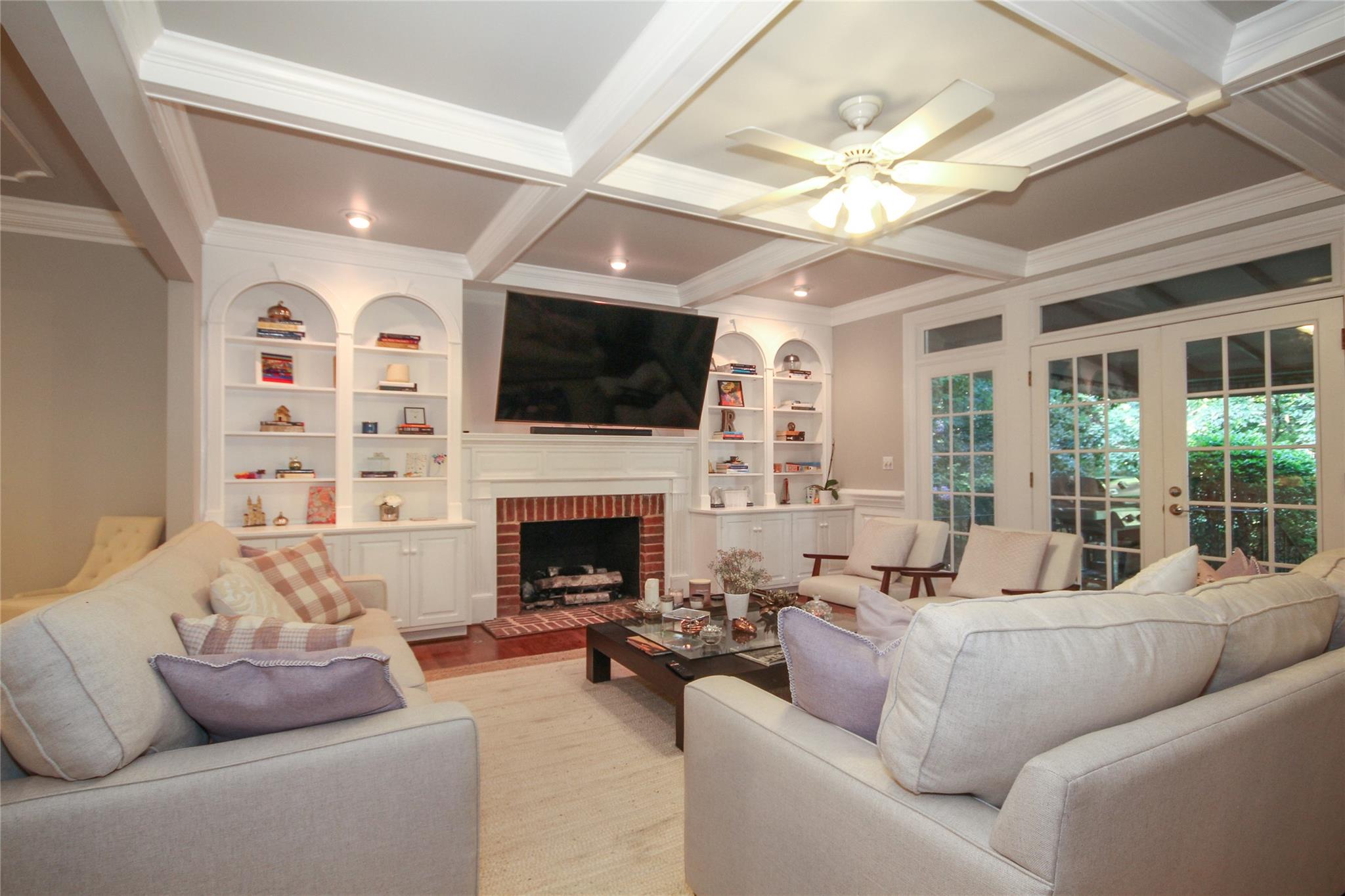 5700 Colony Road Charlotte, NC 28226 - Photo 9 of 48 Gallery Image 9