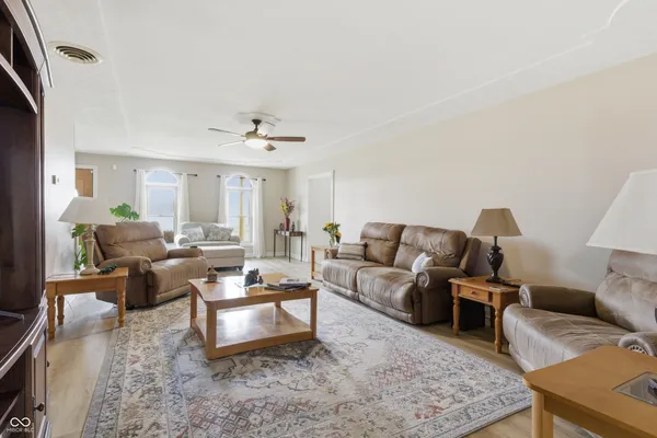 $405,000 | 1078 Suttles Road, Connersville, IN 47331