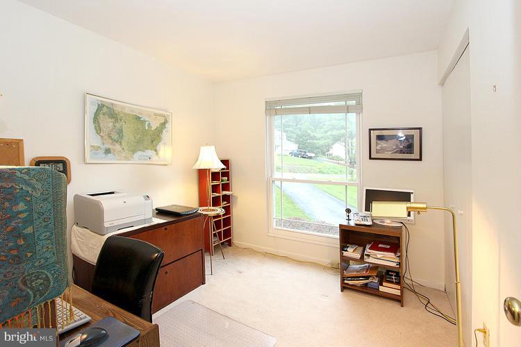 11002 Howland Drive Reston, VA 20191 - Photo 17 of 30 Bedroom