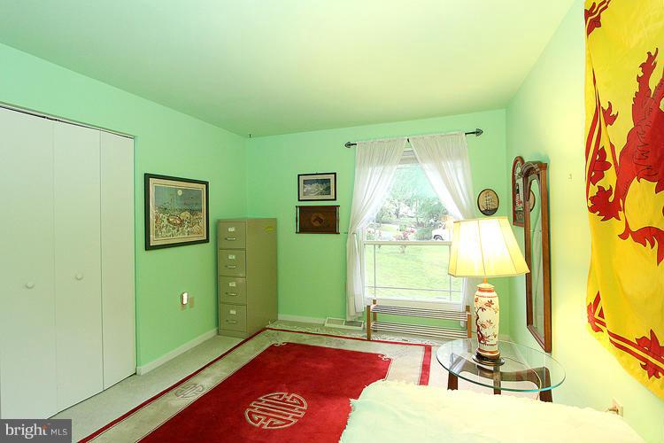 11002 Howland Drive Reston, VA 20191 - Photo 19 of 30 Bedroom