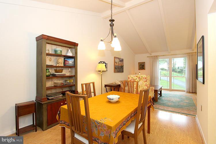 11002 Howland Drive Reston, VA 20191 - Photo 8 of 30 Dining Room