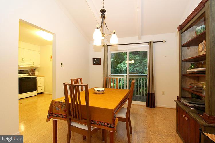 11002 Howland Drive Reston, VA 20191 - Photo 9 of 30 Dining Room