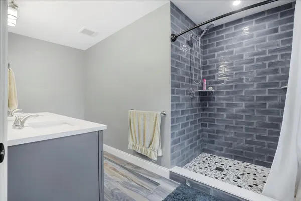 $1,100,000 | 7 Maxwell Lane, Sandwich, MA 02563