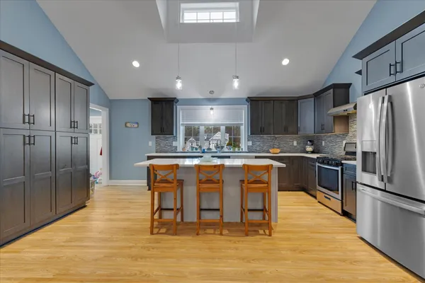 $1,100,000 | 7 Maxwell Lane, Sandwich, MA 02563