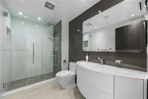 $3,649,000 | 3301 Northeast 183rd Street, Unit 2001, Aventura, FL 33160