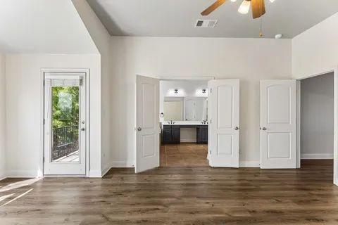 $400,000 | 114 Aria Ridge, Unit 802, Lakeway, TX 78738