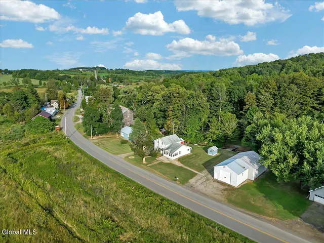 $374,990 | 3252 A County Highway, Cherry Valley, NY 13320