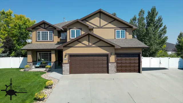 $949,999 | 4432 East 24th Street, Casper, WY 82609