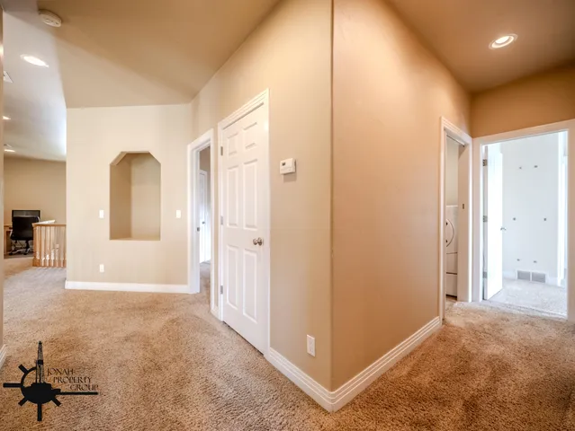 $949,999 | 4432 East 24th Street, Casper, WY 82609