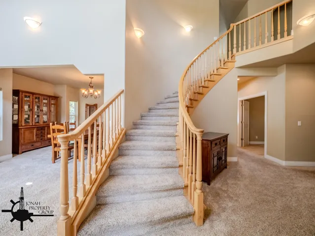 $949,999 | 4432 East 24th Street, Casper, WY 82609