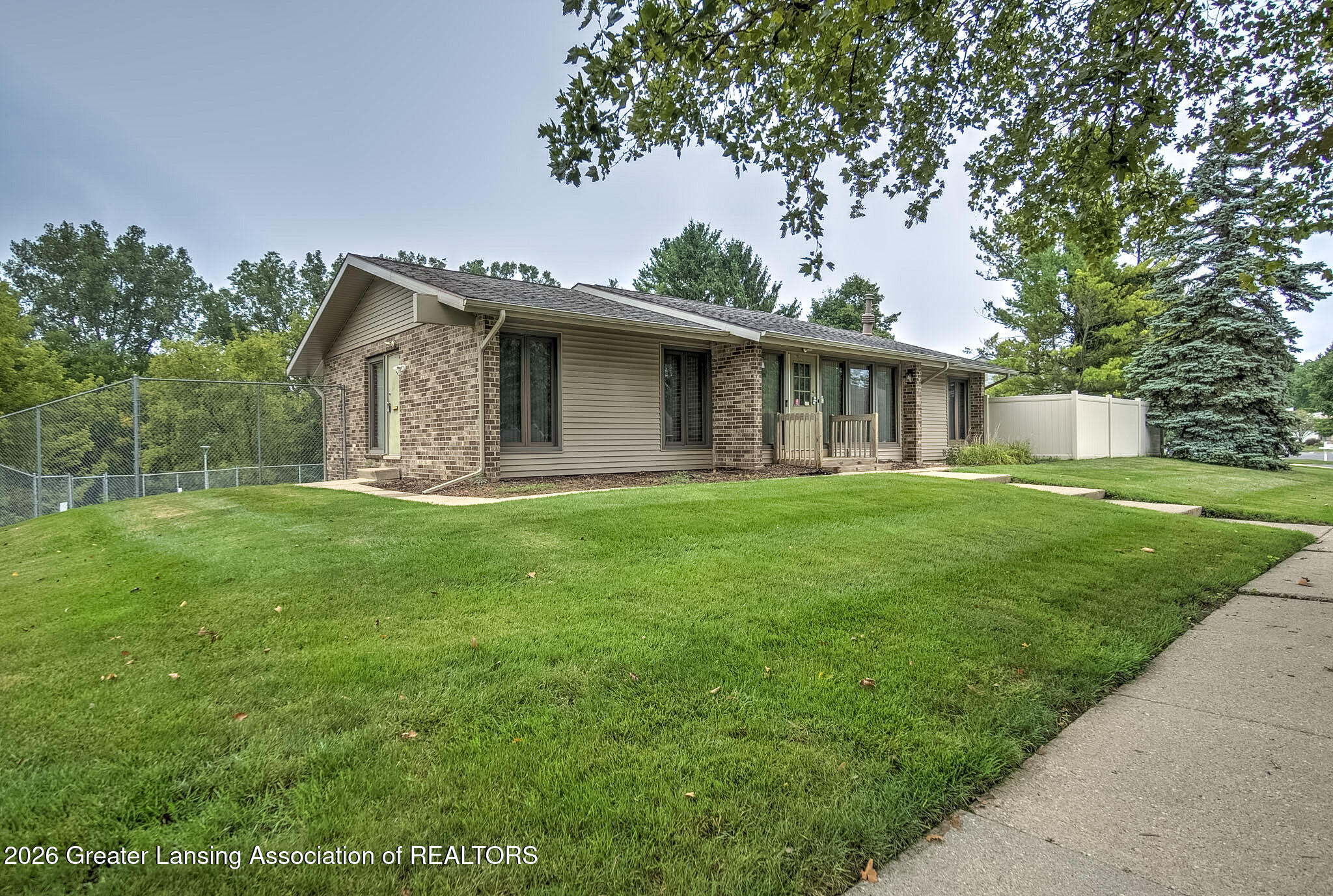 5411 Maple Ridge Road, Unit 74 Haslett, MI 48840 - Photo 23 of 26 DSC01342_3_4