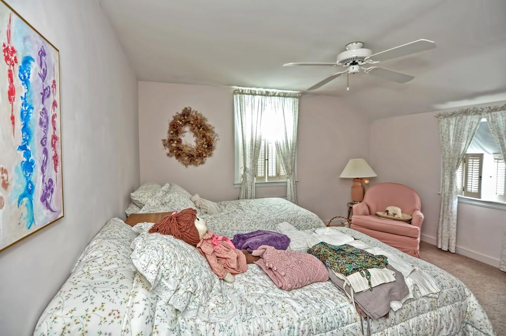 8 Alandale Road Medford, MA 02155 - Photo 26 of 32 Gallery Image 26