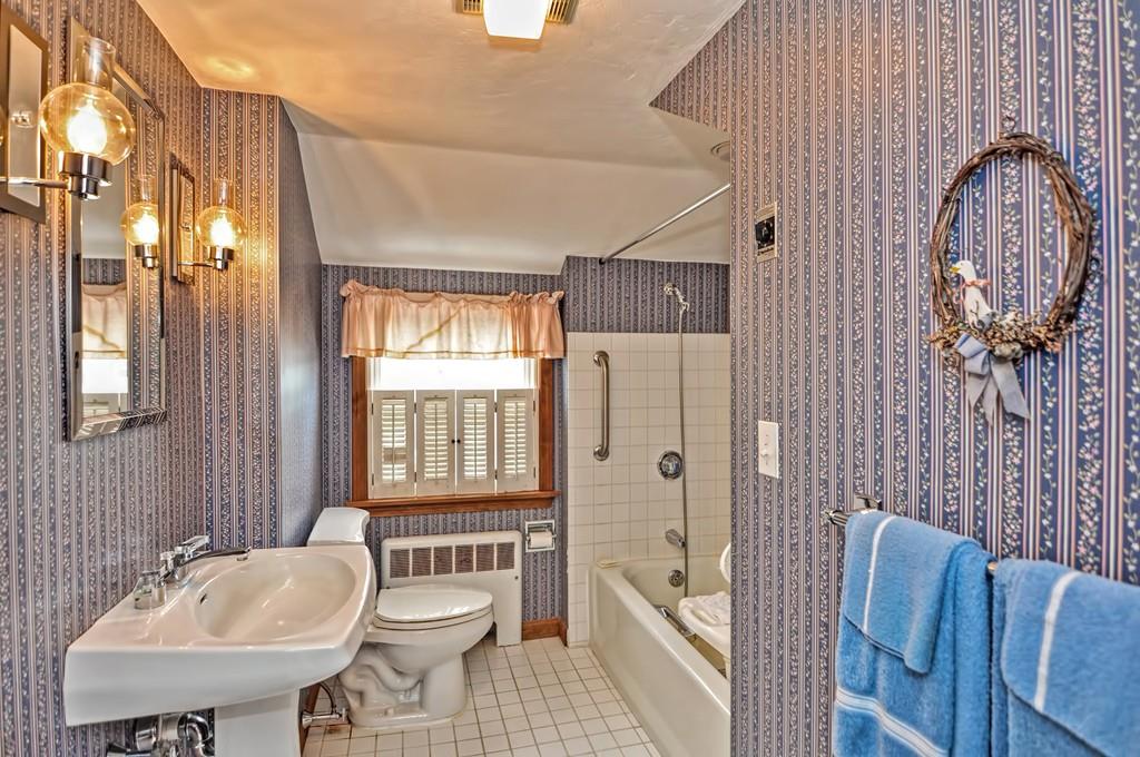 8 Alandale Road Medford, MA 02155 - Photo 27 of 32 Gallery Image 27