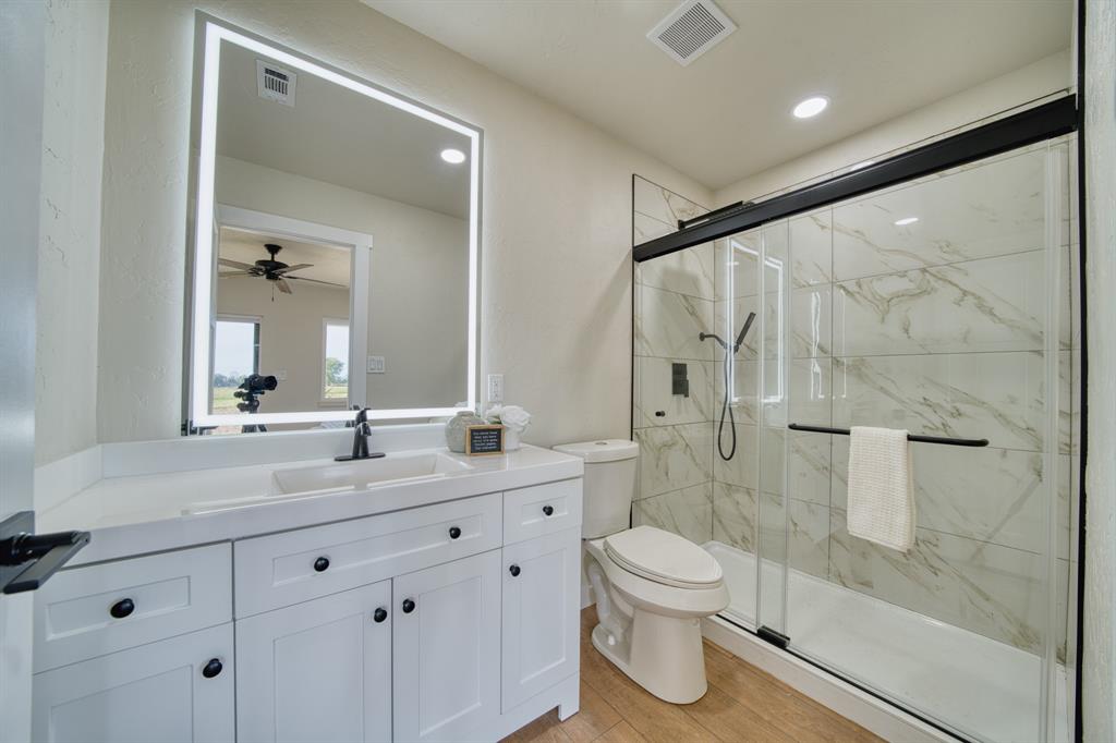 104 Private Road Omaha, TX 75571 - Photo 25 of 37 Gallery Image 25