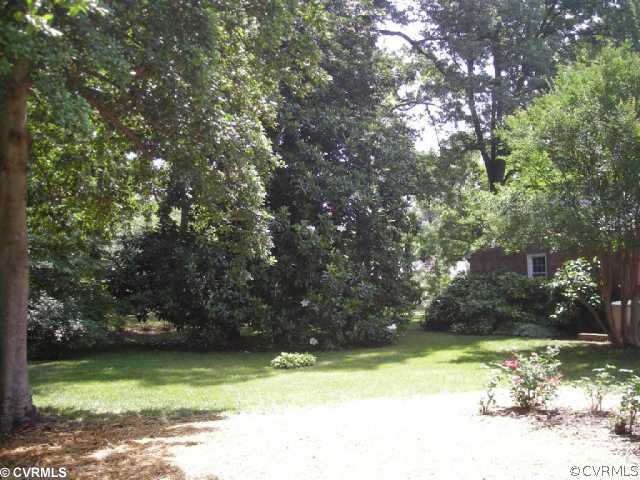 8405 Colebrook Road Richmond, VA 23227 - Photo 10 of 10 Yard/Garden - Backyard view...nice lot!