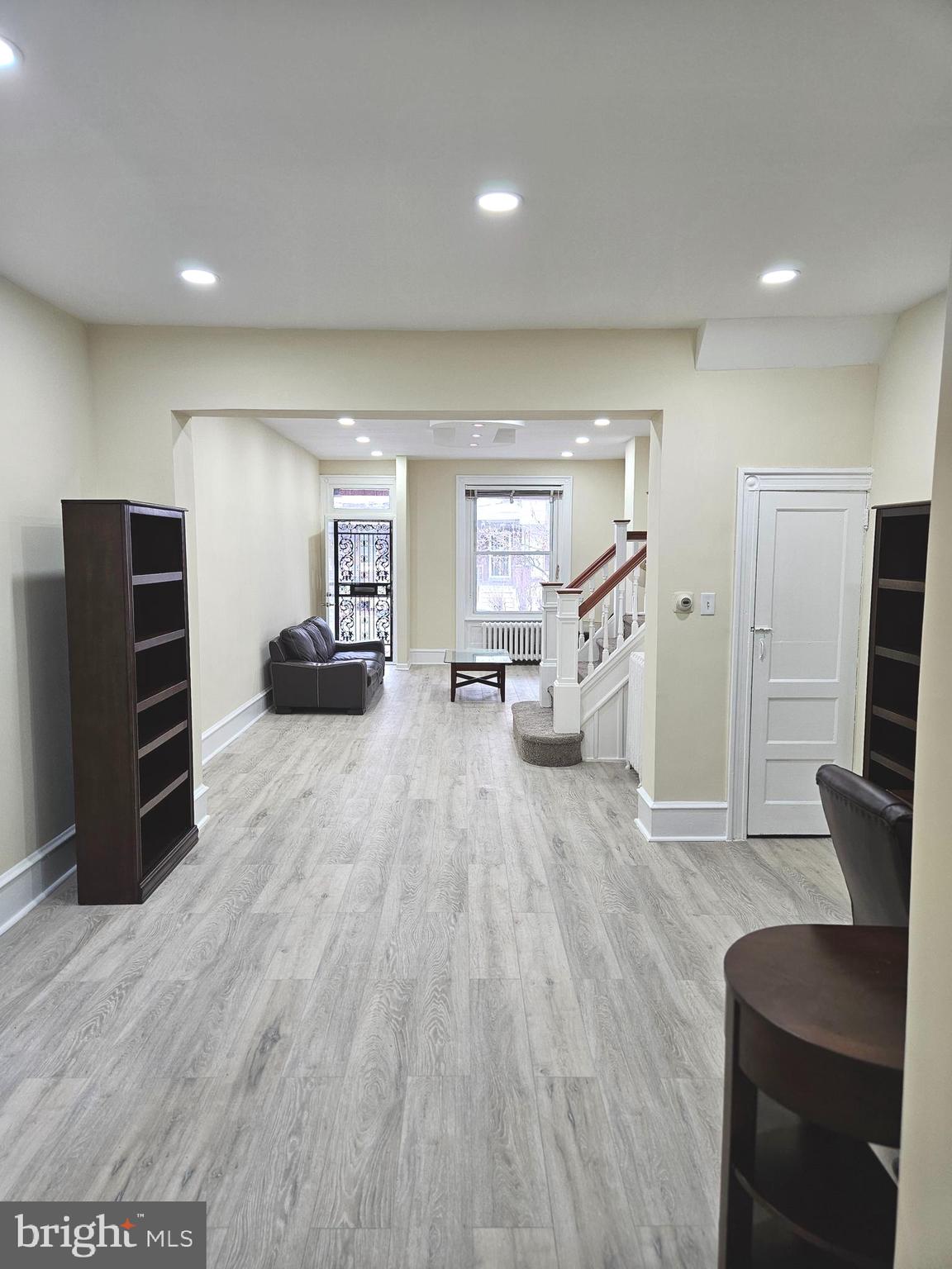 1614 West Butler Street Philadelphia, PA 19140 - Photo 4 of 20