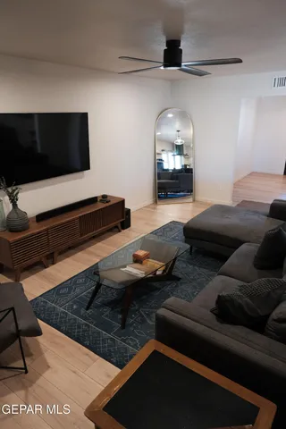$2,200 | 9001 Lait Drive, El Paso, TX 79925