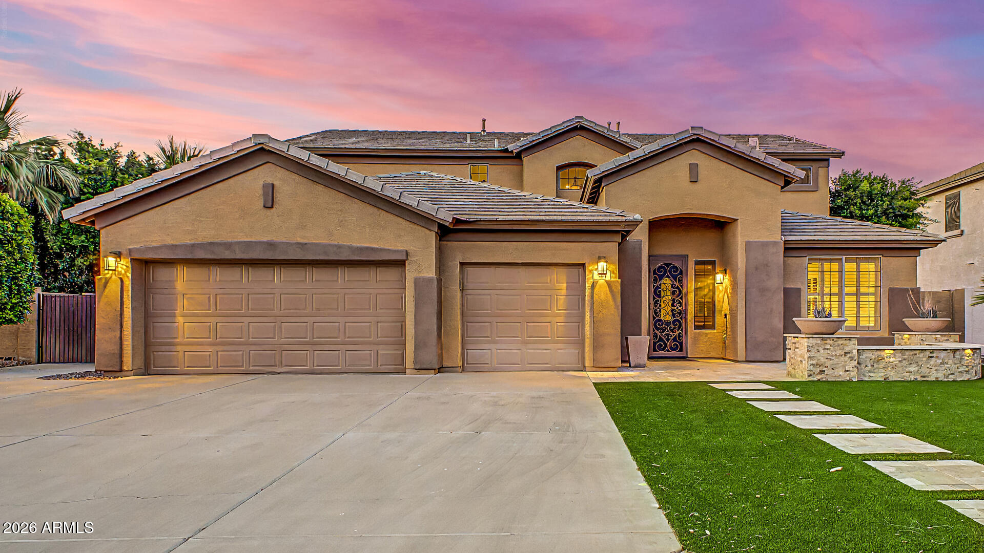 134 East Frances Lane Gilbert, AZ 85295 - Photo 2 of 50 02-Frances