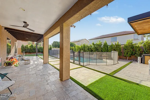 $889,000 | 134 East Frances Lane, Gilbert, AZ 85295
