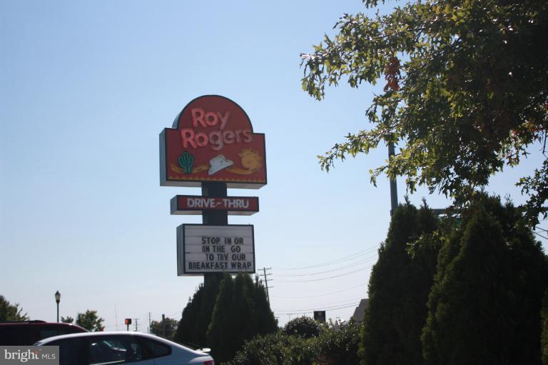 614 Wild Hunt Road Frederick, MD 21703 - Photo 17 of 30 Community