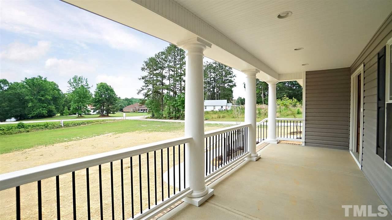40 Promise Land Road Louisburg, NC 27549 - Photo 4 of 25 Gallery Image 4