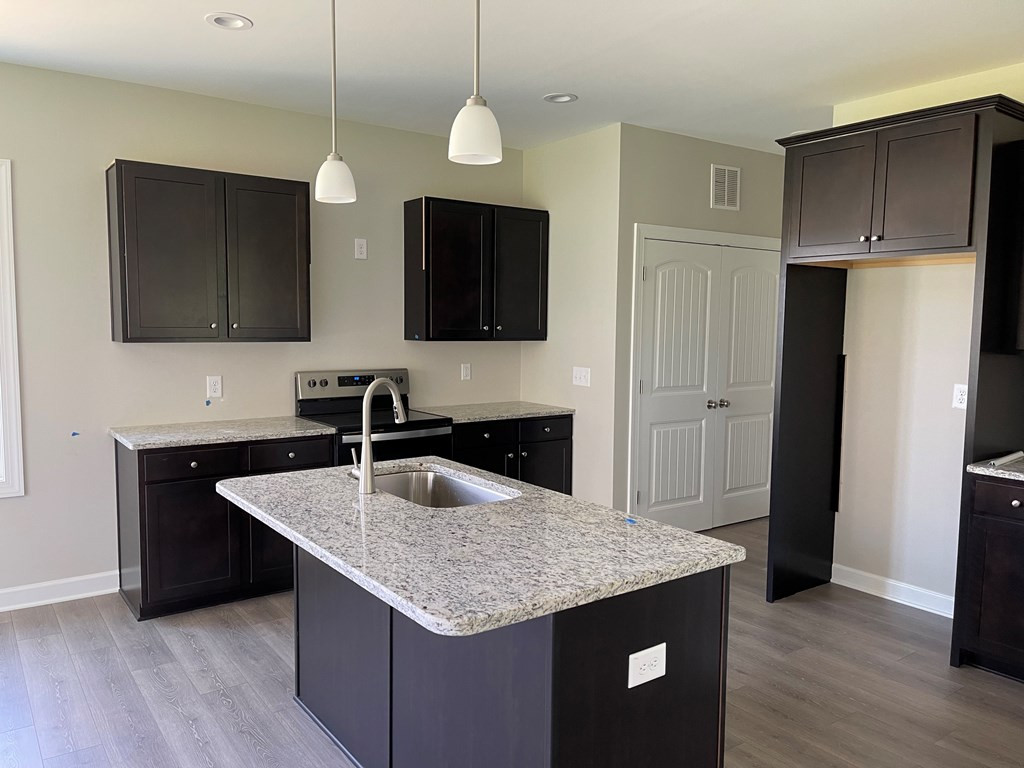 1463 Batten Farm Road Selma, NC 27576 - Photo 8 of 13 Gallery Image 8