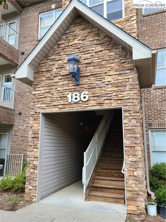 186 Cecil Miller Road, Unit 201 Boone, NC 28607 - Photo 1 of 1 Gallery Image 1