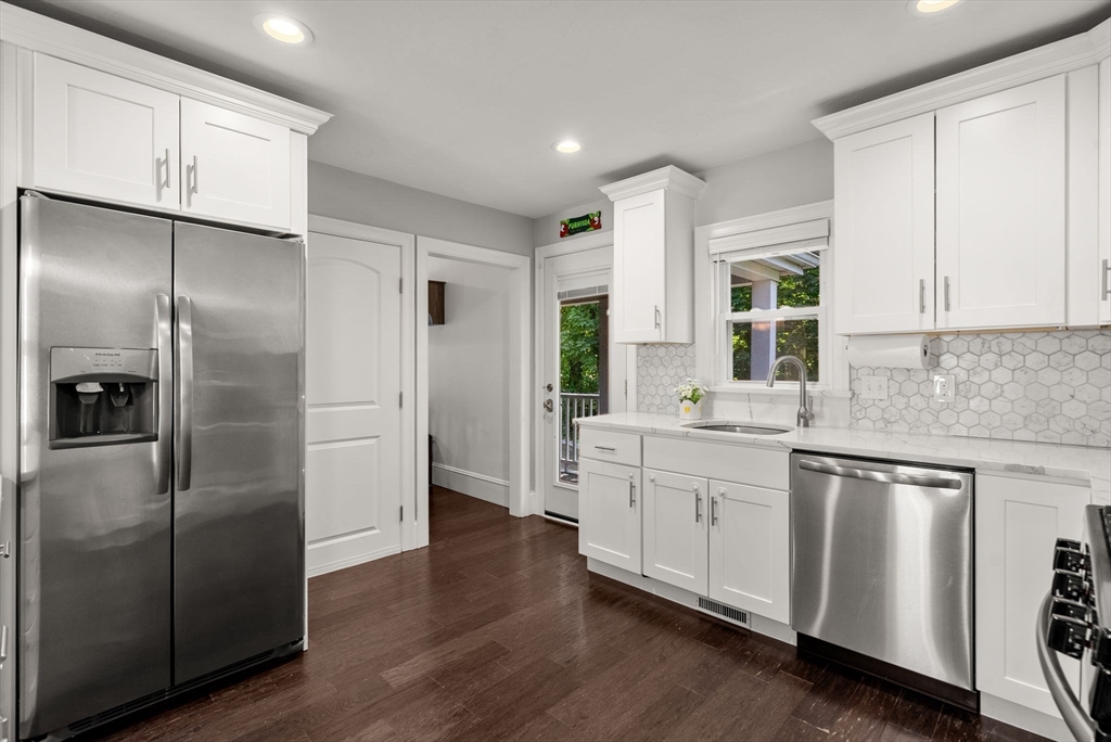 68 Prospect Street Canton, MA 02021 - Photo 9 of 28