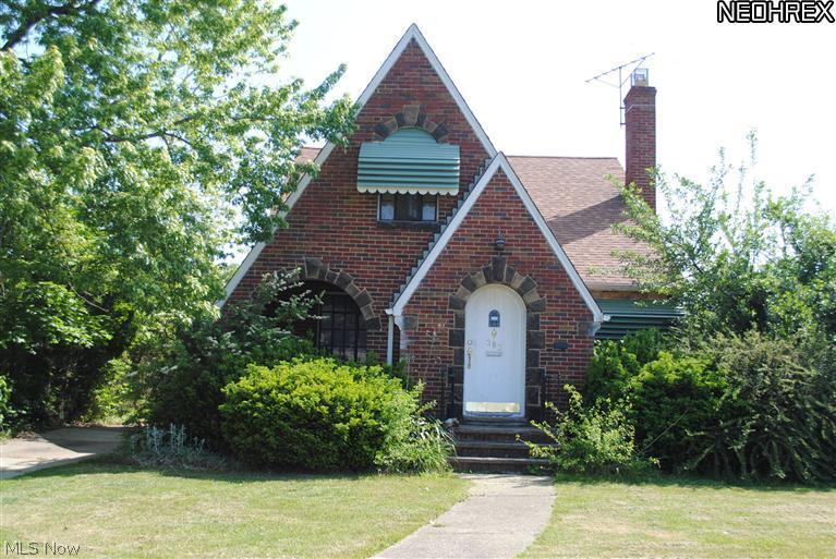 383 Babbitt Road Euclid, OH 44123 - Photo 1 of 18 Gallery Image 1