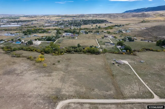 $250,000 | 28 Swingle Ranch), Casper, WY 82604