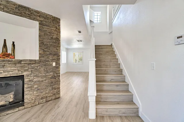 $415,500 | 692 Blueberry Lane, Madera, CA 93638