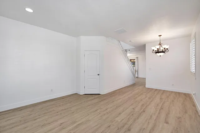 $415,500 | 692 Blueberry Lane, Madera, CA 93638