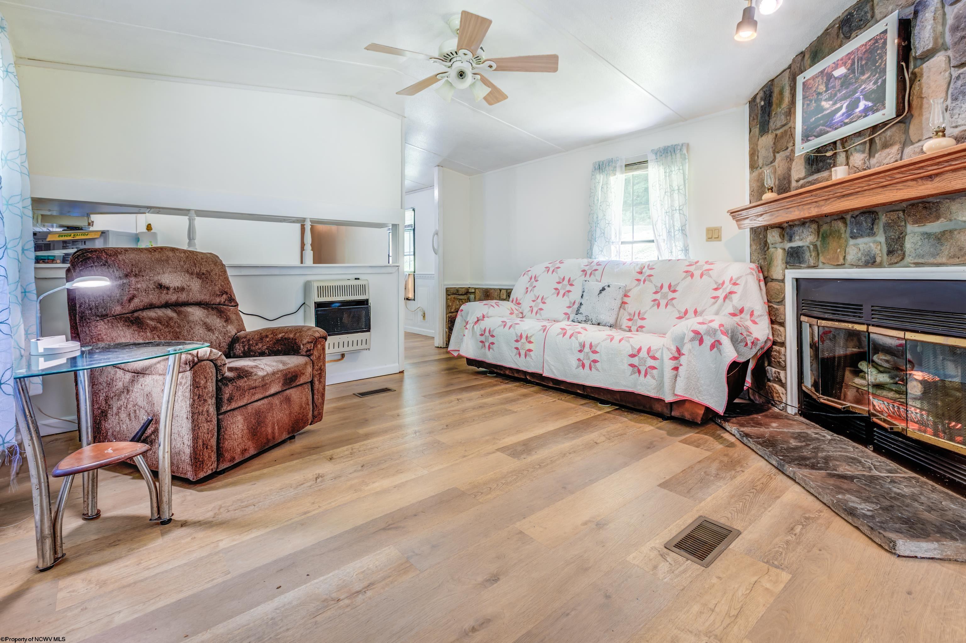 162 Ridenour Road Morgantown, WV 26508 - Photo 2 of 33 Gallery Image 2
