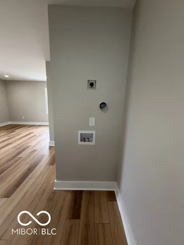 $950 | 18 Schiller Street, Indianapolis, IN 46225