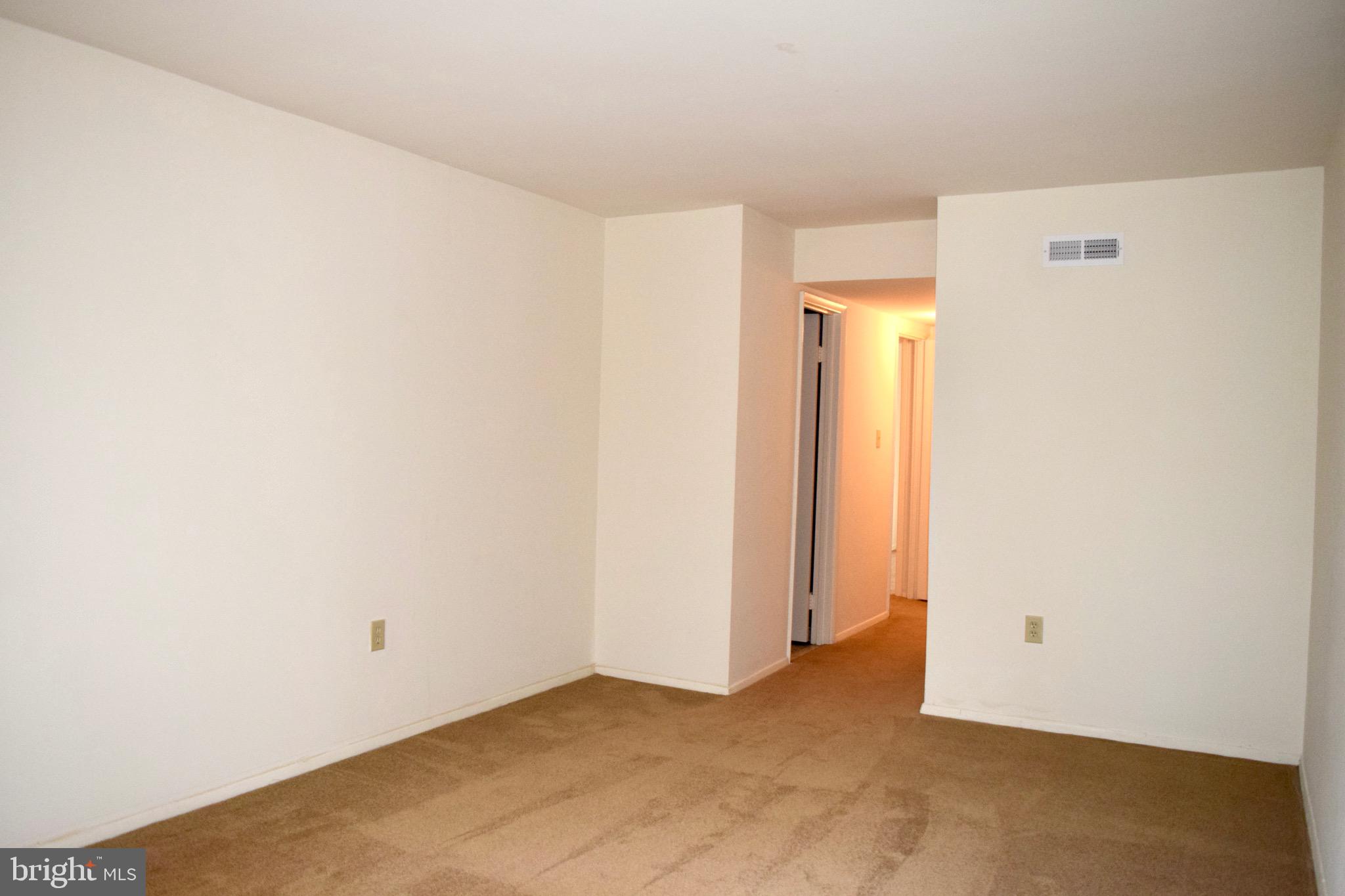 3772 Bel Pre Road, Unit 37727 Silver Spring, MD 20906 - Photo 17 of 20 Primary Bedroom