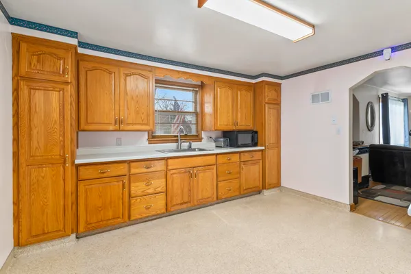 $240,923 | 418 North Outagamie Street, Appleton, WI 54914